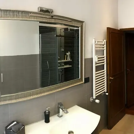 Mirandola Apartment Florence